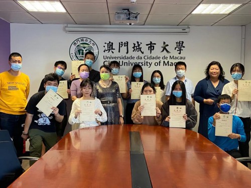 FITM held a ceremony honoring open day volunteers