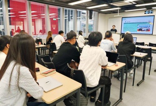 FITM and the CityU Library Jointly Hold Specialized Training on Literature Literacy for Master's Stu...