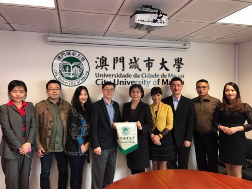 Representatives from Zhuhai City Polytechnic School of Tourism Management visited FITM